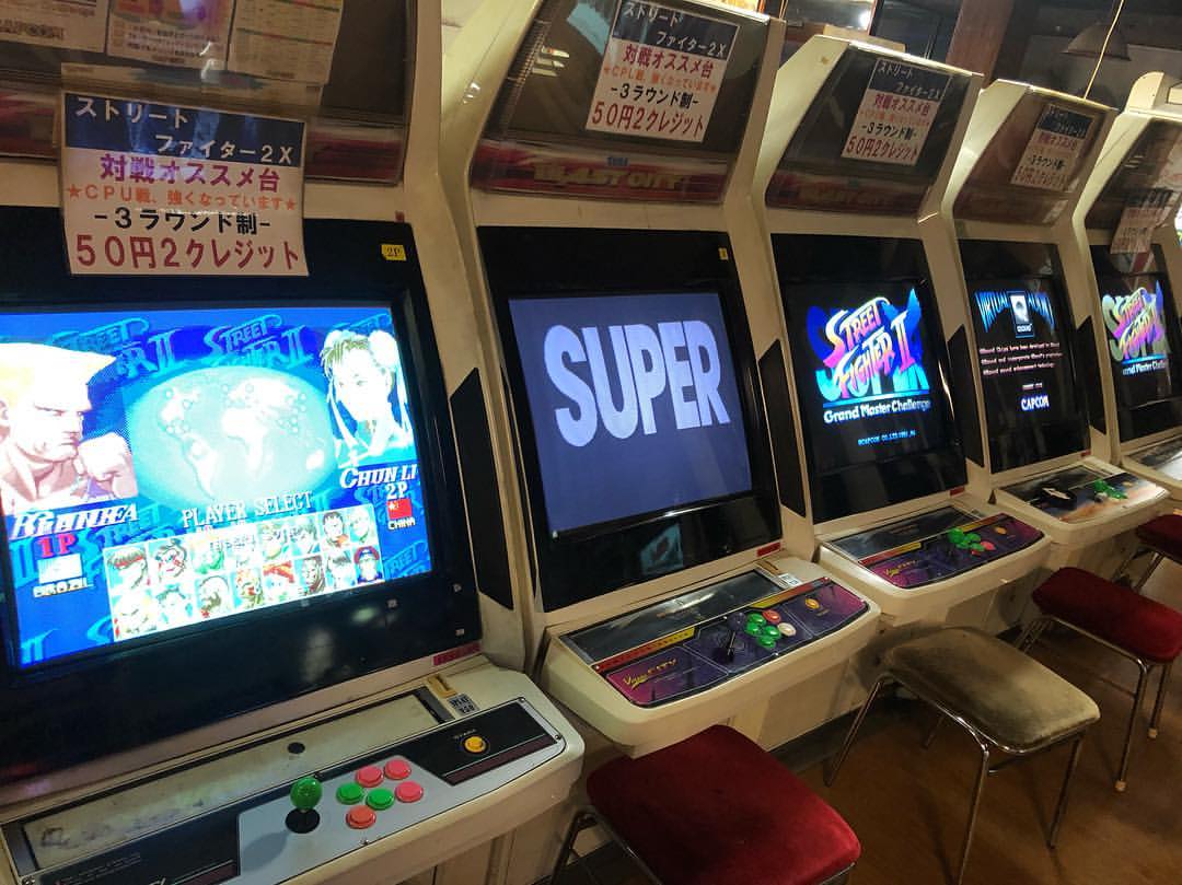 紹介 大阪でスト２対戦が盛り上がっているゲームセンターはここ ハジ塾 ゲームで人生を豊かにするブログ
